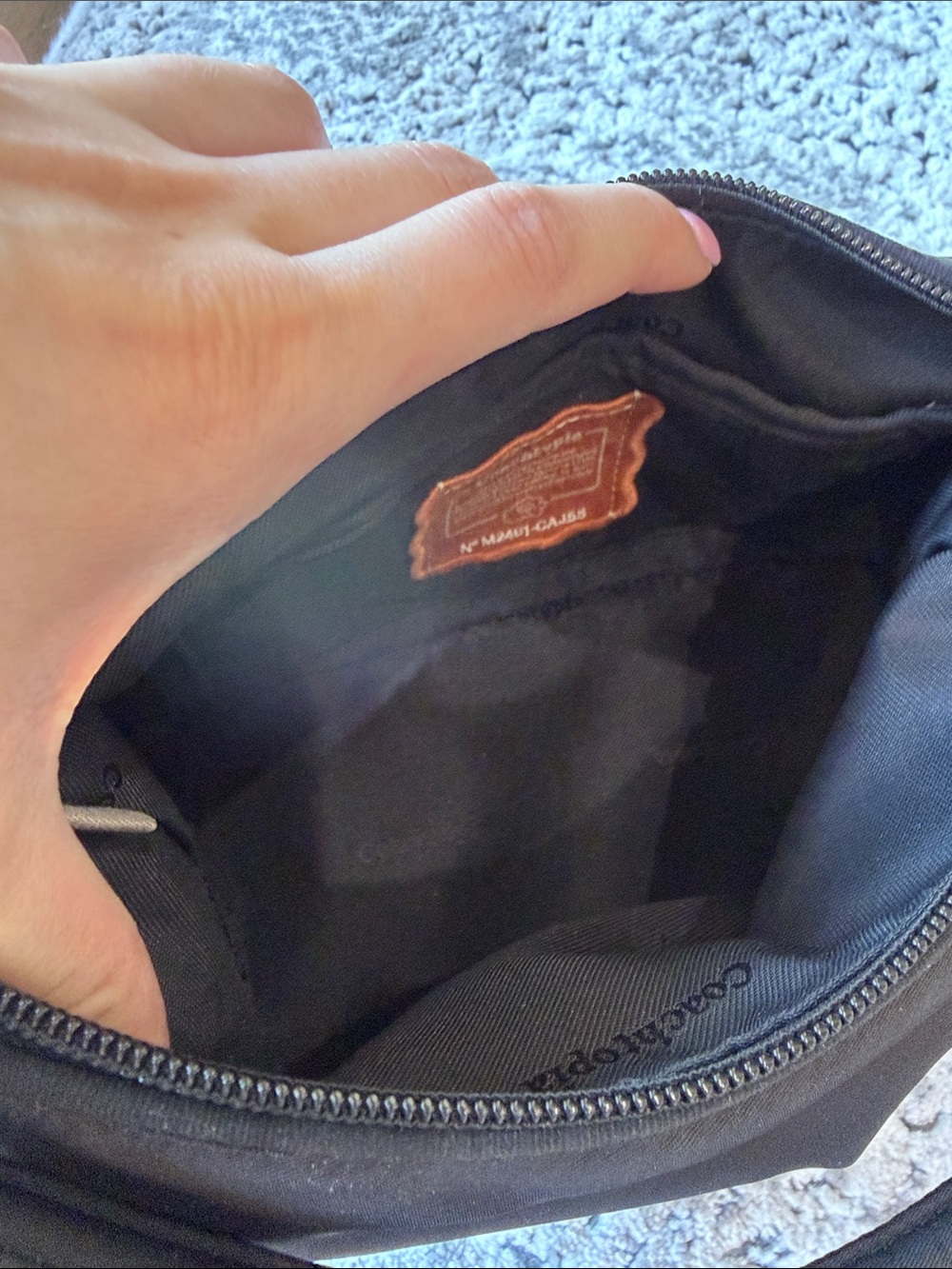 Coach Black Shoulder Bag with Coachtopia Tag - Picture 3 of 4